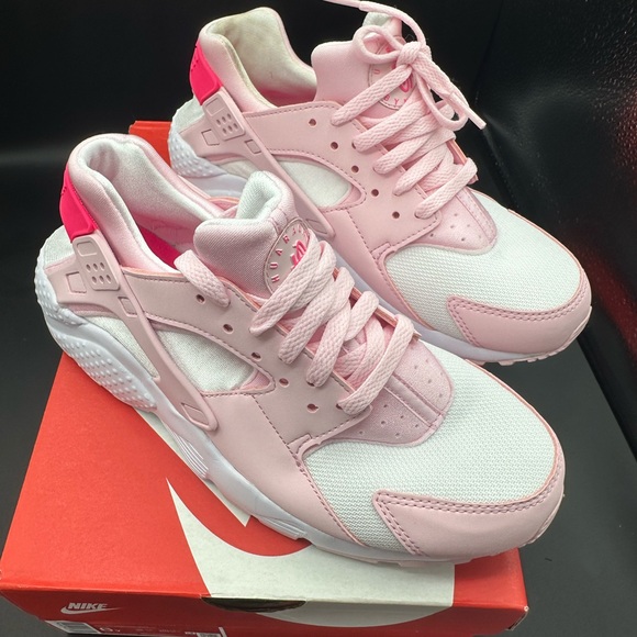 Nike Other - Nike Huarache Run Pink-6Y
